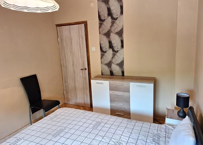 Lilaakac Vendeghaz *