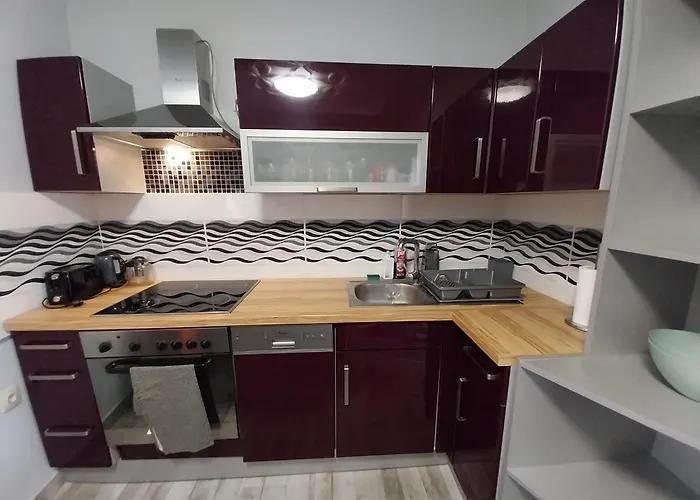 Lilaakac Vendeghaz * Harkány